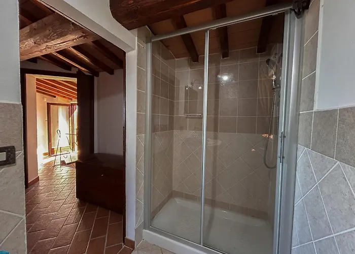 La Casa Del Cantico *